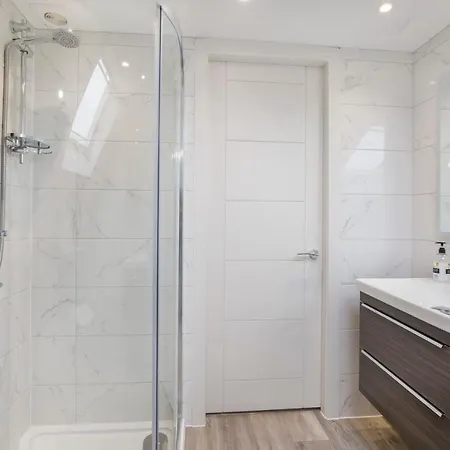 Luxury Bishopthorpe Road 1 Sleeps Up To 6 * York